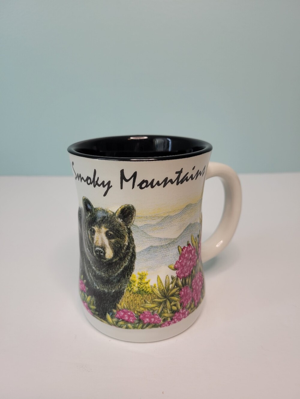 Great Smoky Mountains Embossed Bear 3D Sculpted Mug 12 oz Two Toned